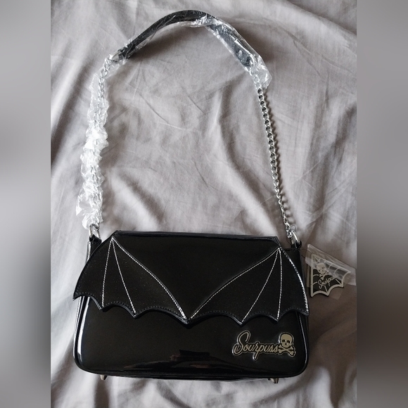 Sourpuss goth black glitter batwing shoulder bag purse - Picture 3 of 10